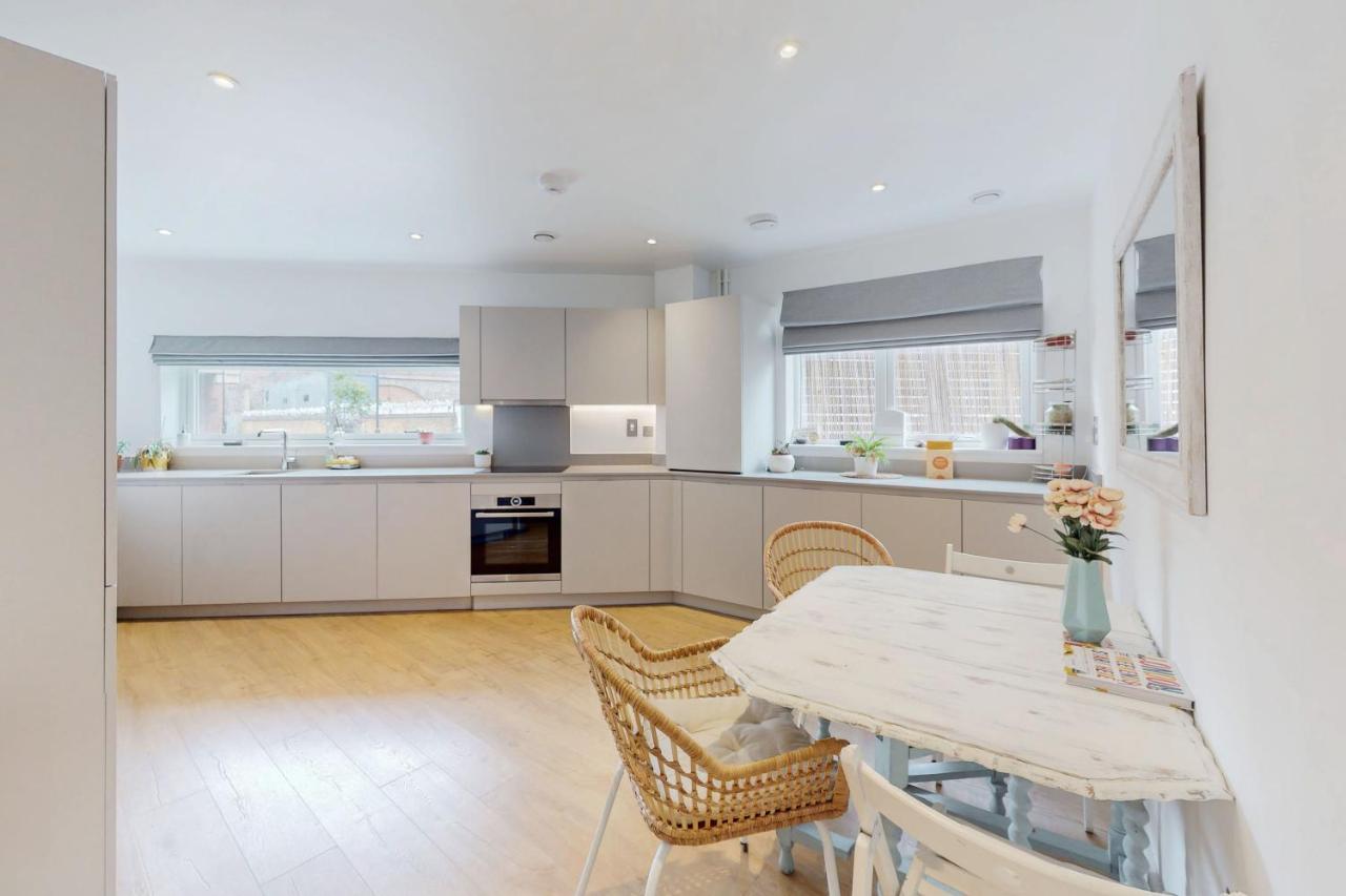 Modern And Spacious 4 Bed House In The City Centre London Exterior photo